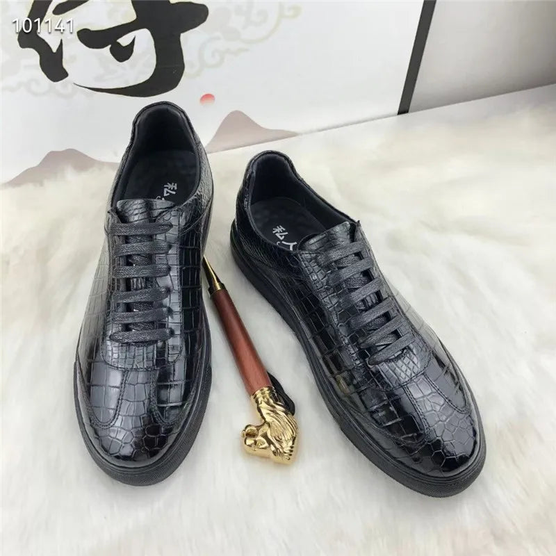 TREKHE | Essential Schnürschuhe aus Krokodilleder – Schwarze, exotische Wanderschuhe für Herren