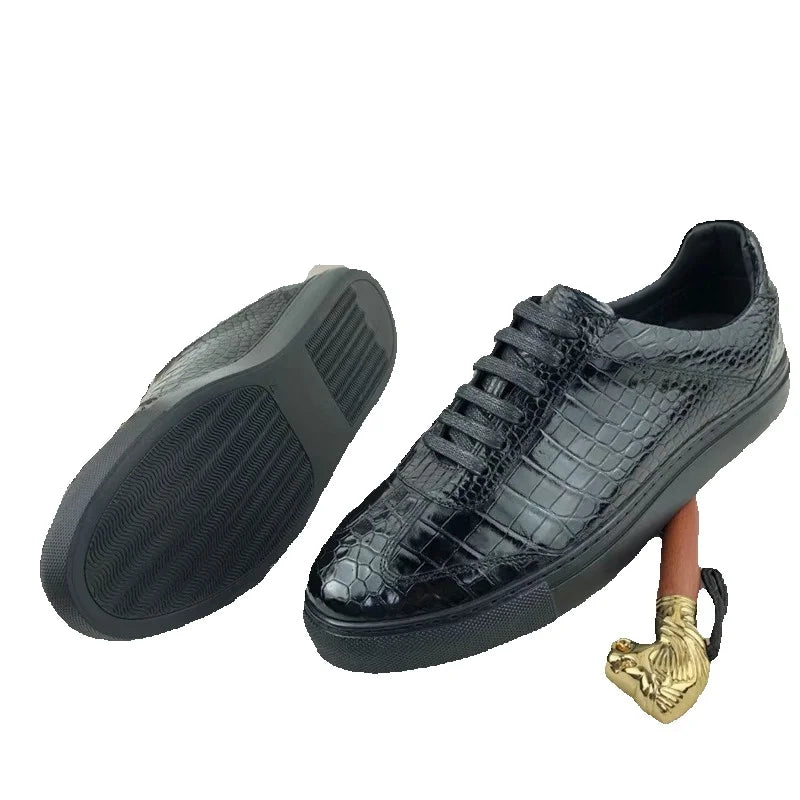 TREKHE | Essential Schnürschuhe aus Krokodilleder – Schwarze, exotische Wanderschuhe für Herren