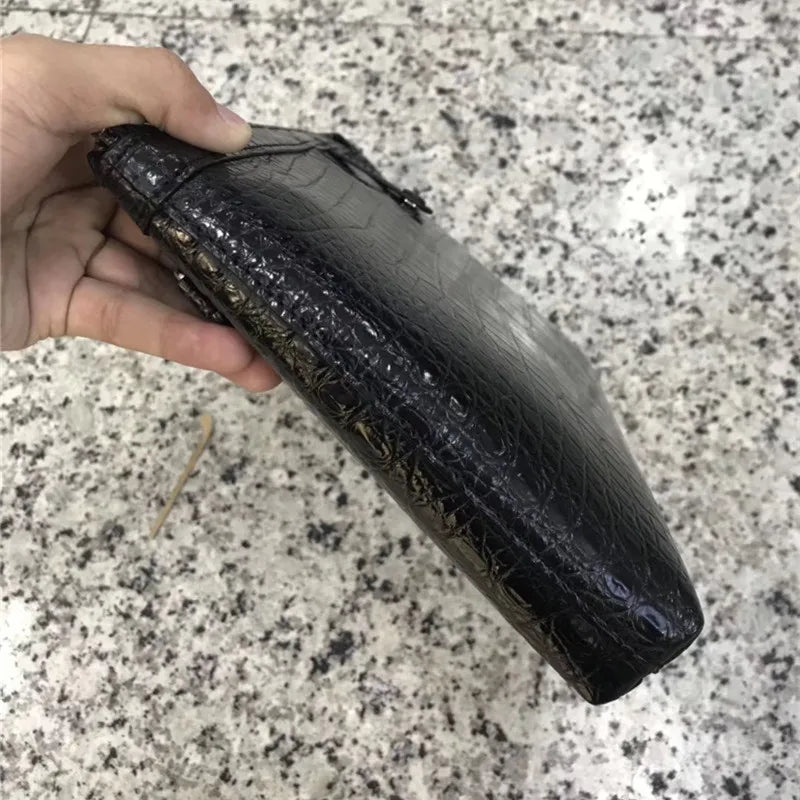 TREKHE | Executive Crocodile Wristlet – Klassische Business-Clutch aus Leder