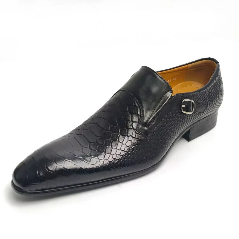 TREKHE | Essential Schwarze Slip-On-Loafer – Handbemaltes Rindsleder