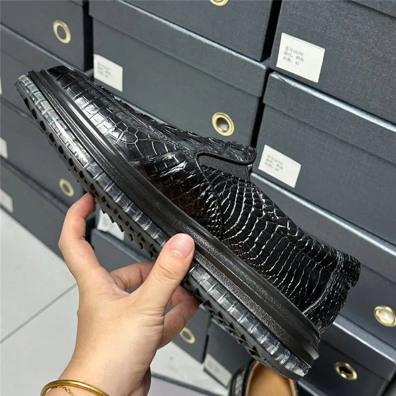 TREKHE | Imperial Black Crocodile Loafers – Weiche Slip-On-Lässige Eleganz
