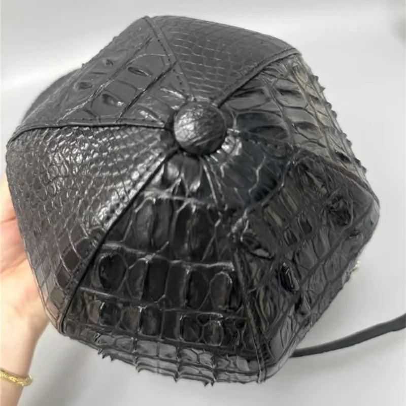 TREKHE | Urban Alligator Leather Snapback – Echtes exotisches Leder, schwarze verstellbare Kappe
