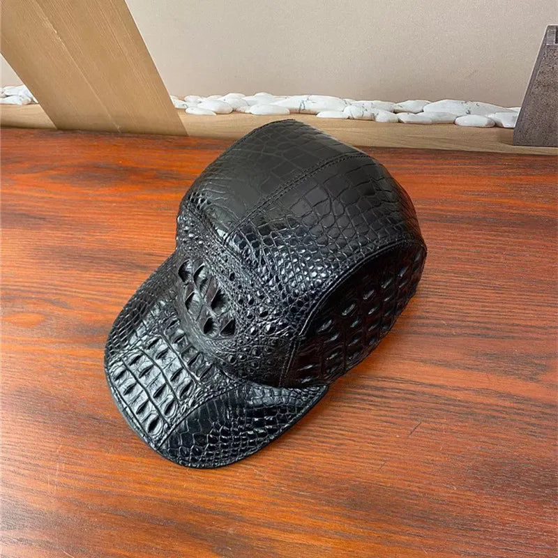 TREKHE | Prestige Snapback aus Alligatorleder – 100 % echtes exotisches Leder, verstellbare schwarze Kappe