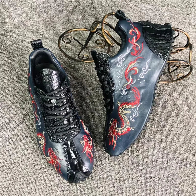 TREKHE | Imperial Dragon Sneakers – Schnürschuhe mit Krokodilstickerei