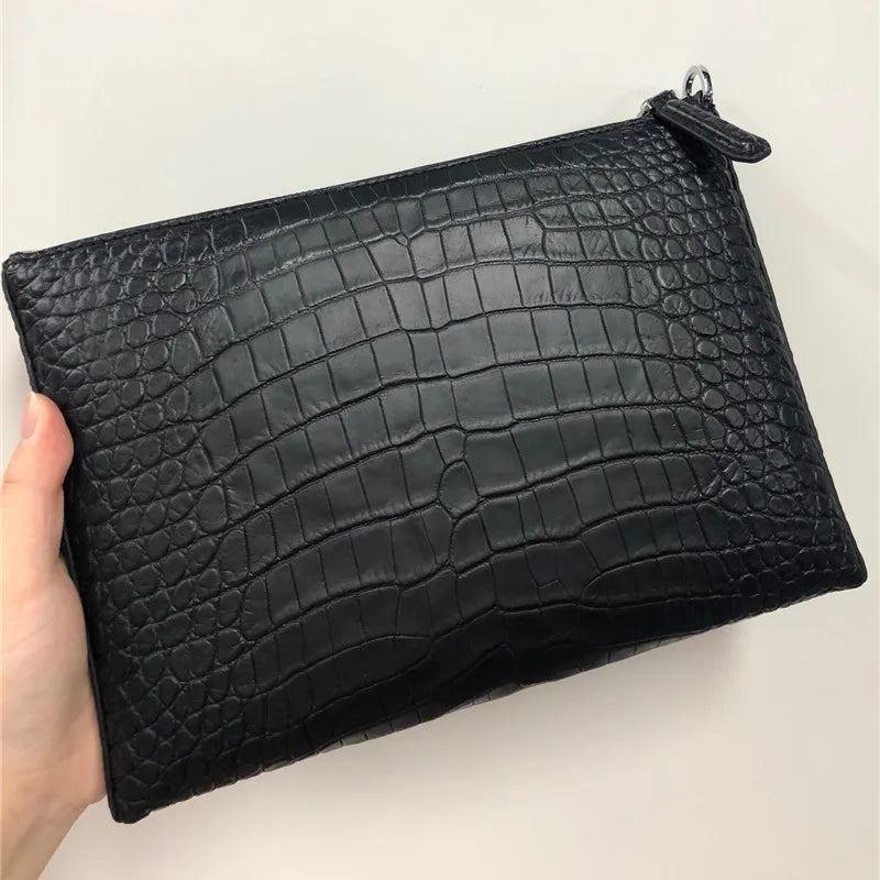 TREKHE | Prime Crocodile Slim Clutch – Kompakte Executive-Handgelenktasche aus Leder