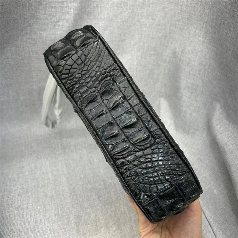TREKHE | Ledger Crocodile Envelope Clutch – Schlanker Organizer der Business-Klasse