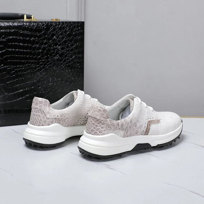 TREKHE | Walking-Sneaker aus Krokodilleder – Leichte Präzision mit exotischer Struktur