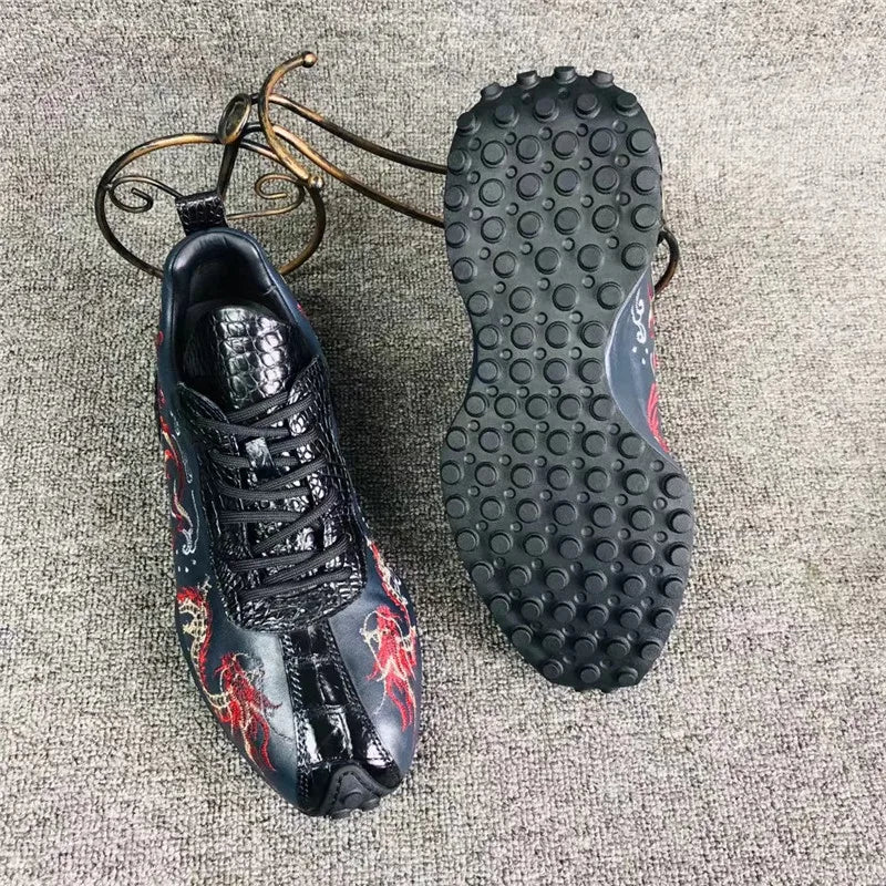 TREKHE | Imperial Dragon Sneakers – Schnürschuhe mit Krokodilstickerei