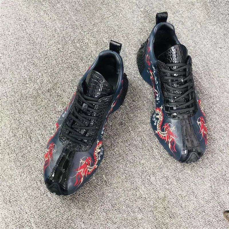 TREKHE | Imperial Dragon Sneakers – Schnürschuhe mit Krokodilstickerei