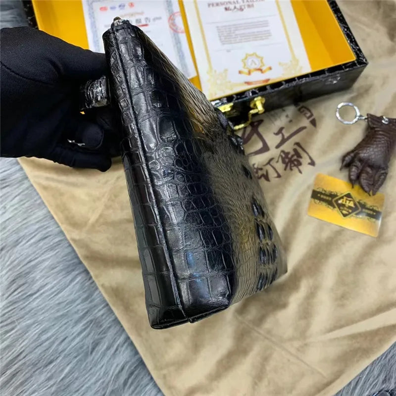 TREKHE | Executive Clutch aus Krokodilleder – Große Umschlagtasche mit Handgelenksriemen für Herren