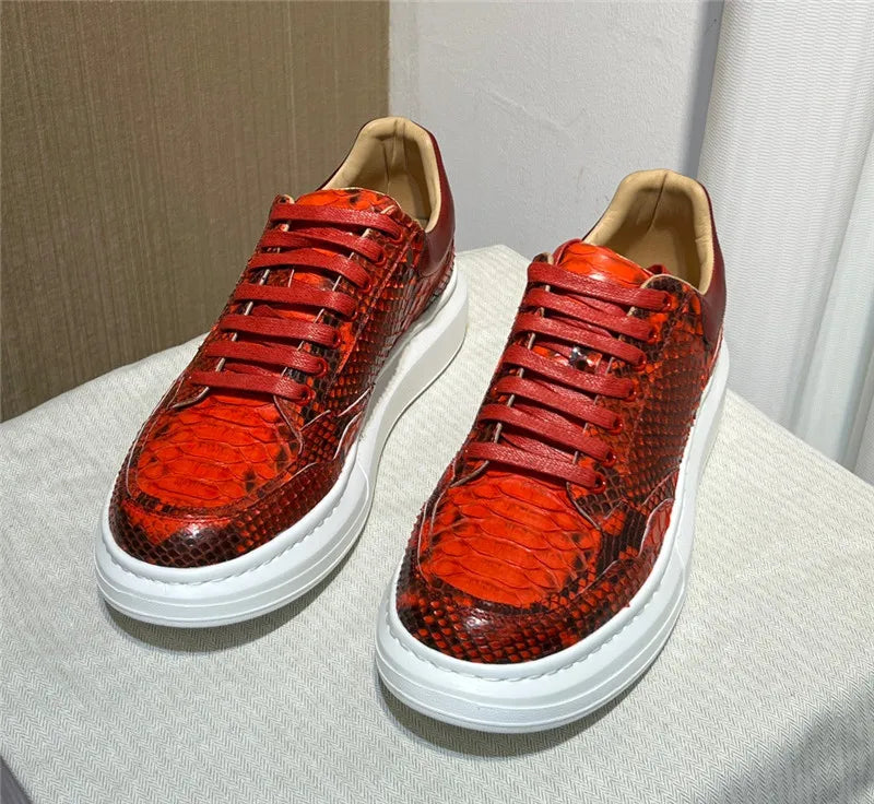 TREKHE | Serpentine Leder Street Sneakers – Silber-Schwarze Exotische Schnürschuhe für Herren