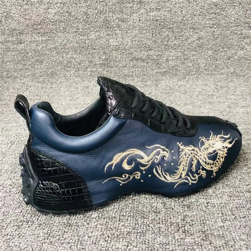 TREKHE | Imperial Dragon Sneakers – Schnürschuhe mit Krokodilstickerei