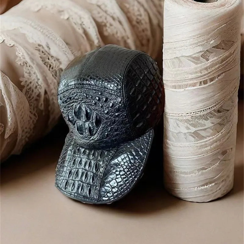 TREKHE | Prestige Snapback aus Alligatorleder – 100 % echtes exotisches Leder, verstellbare schwarze Kappe