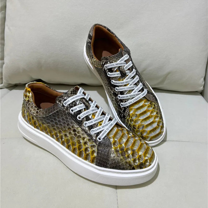 TREKHE | Imperial Serpent Gold Sneakers – Exotische Boardschuhe zum Schnüren